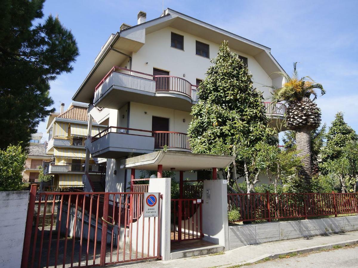 Apartment Magnolia By Interhome Porto d'Ascoli Dış mekan fotoğraf